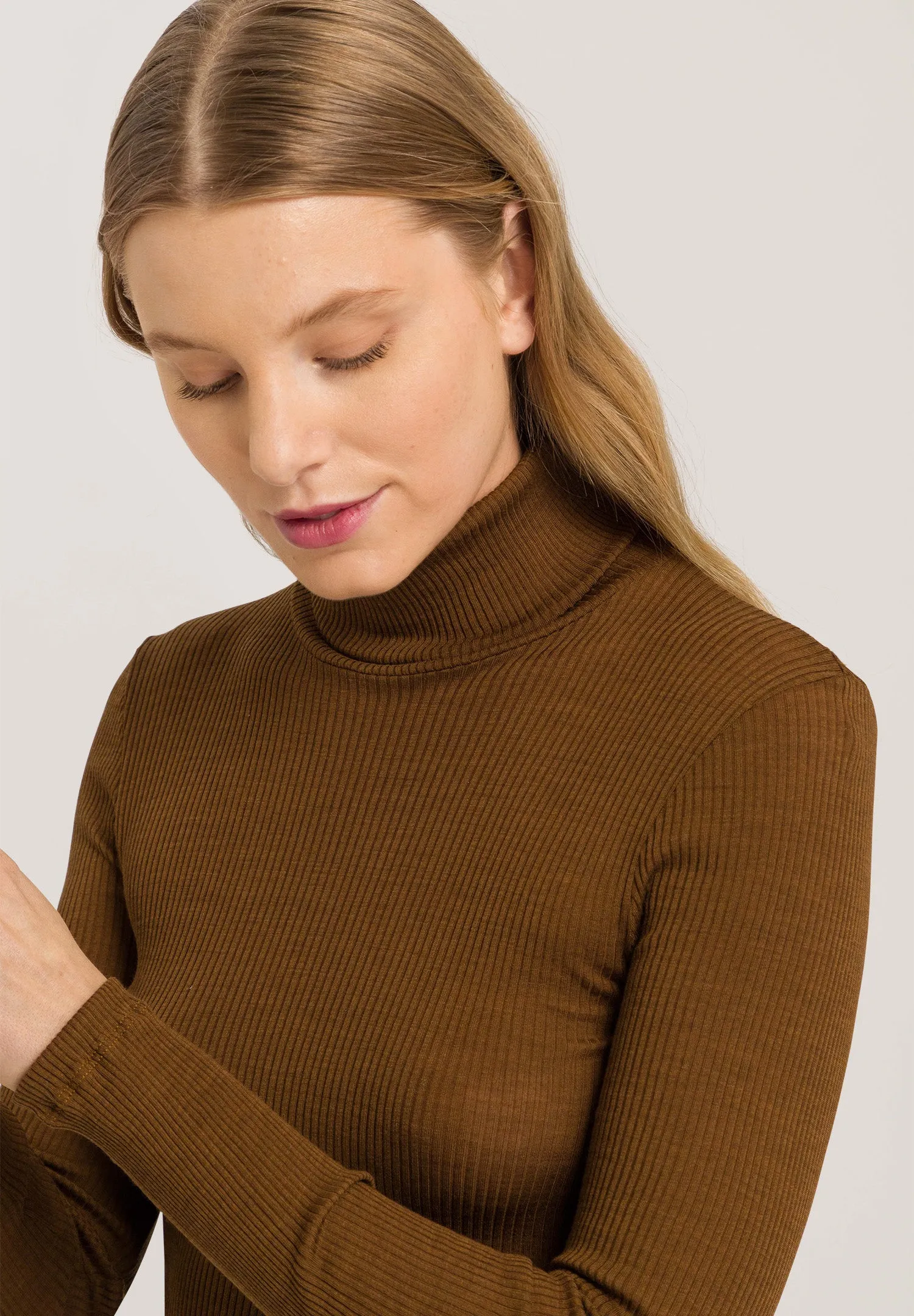 Ellis Ribbed Wool And Silk Turtleneck | Gingerbread 70967-1789