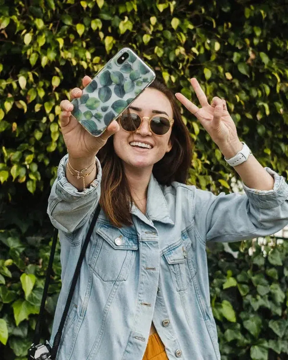 Leaf Me Alone | Green Floral Print Samsung Case