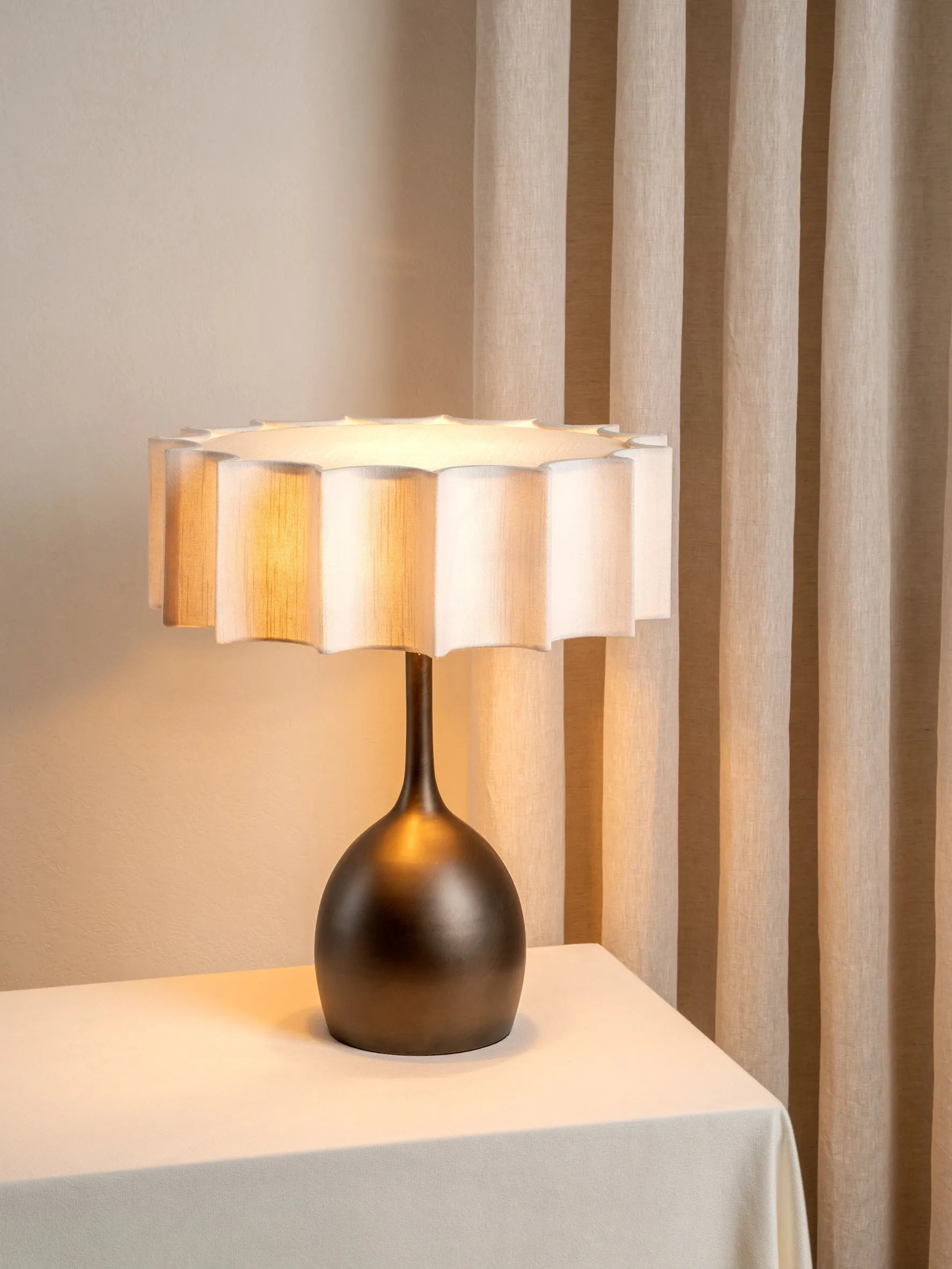 Viotti - bronze and linen table lamp